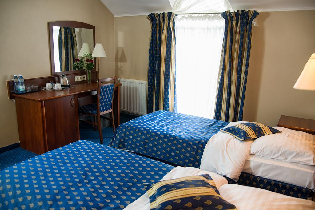 Hotel Novum&Spa Niepołomice Buitenkant foto
