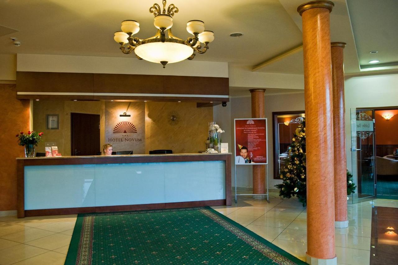 Hotel Novum&Spa Niepołomice Buitenkant foto